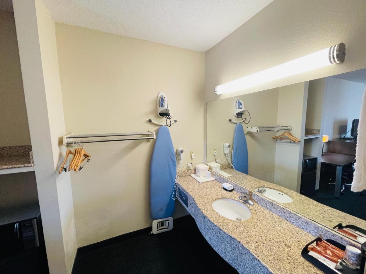 Magnolia Inn Of Biloxi,Ocean Springs,Pascagoula & Gautier ภายนอก รูปภาพ